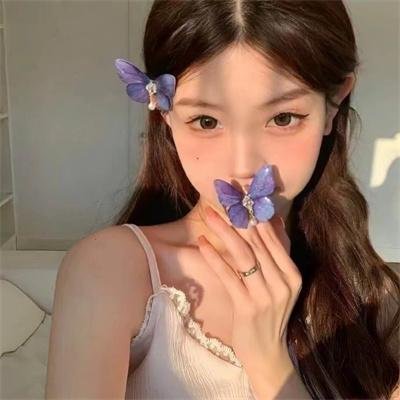 艾米丽·布莱尔的秘密 海报